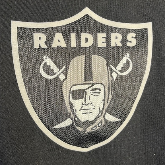 Fanatics Raiders Hoodie - Picture 2 of 6